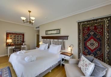 Deluxe Double or Twin Room with Pool View